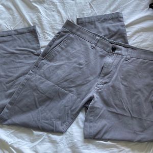 Mens Haggar 36x30 gray dress pants. For a little shorter than expected!